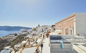 La Maltese Oia Luxury Suites